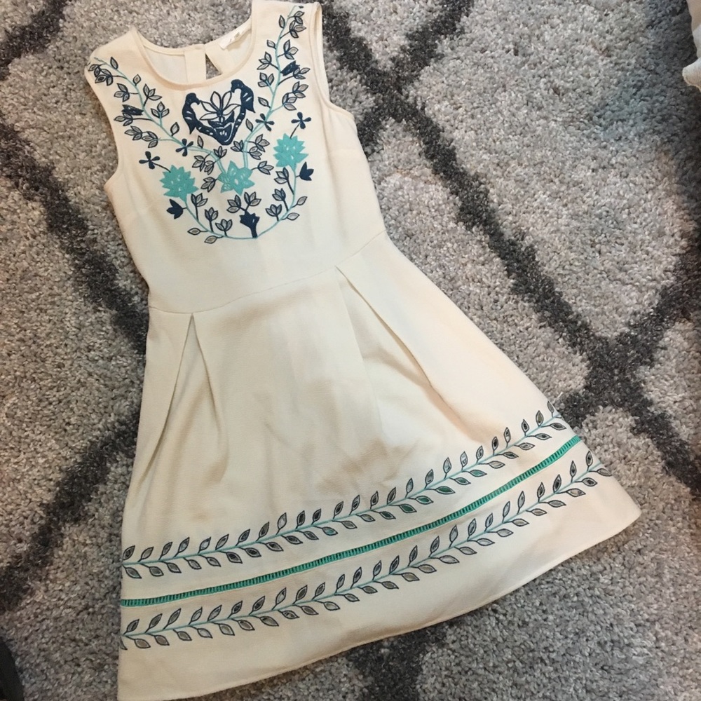 Sugarlips Embroidered Floral Dress